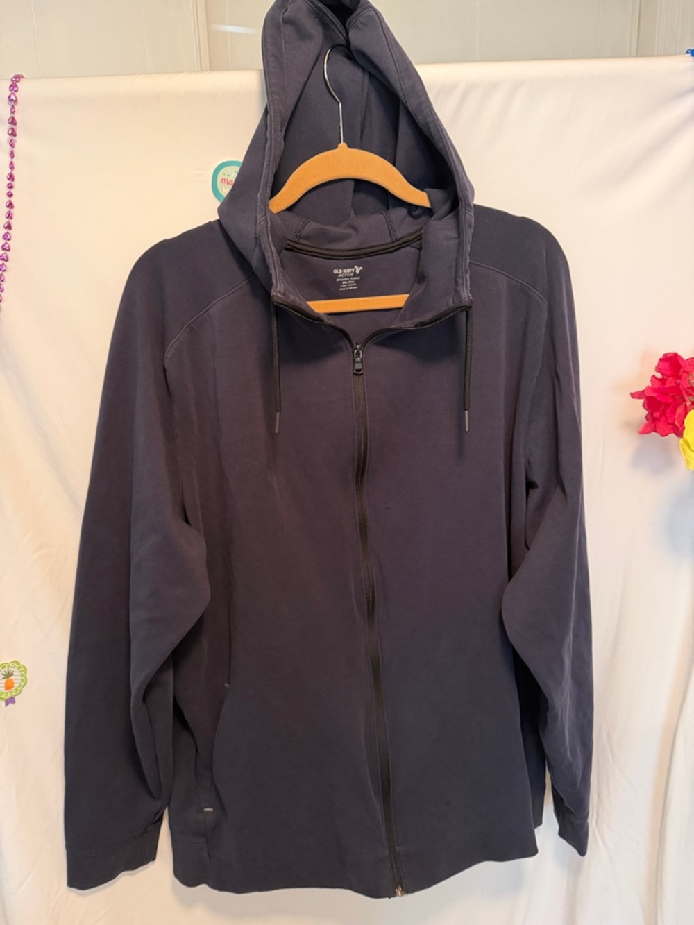 Old Navy Full-Zip Hooded Jacket in Charcoal